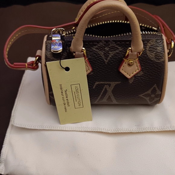 Bag charm - Picture 3 of 7